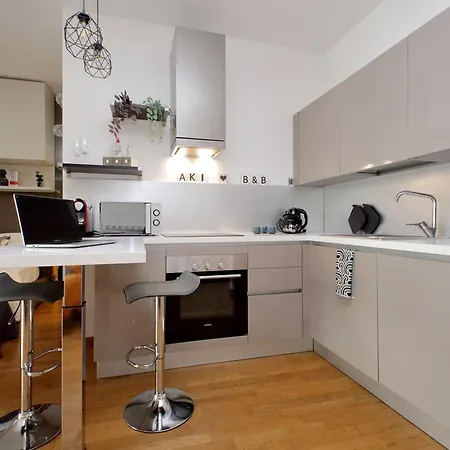 Akis Flat By Domusdimore