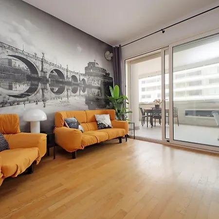 Daire Aki's Flat Roma